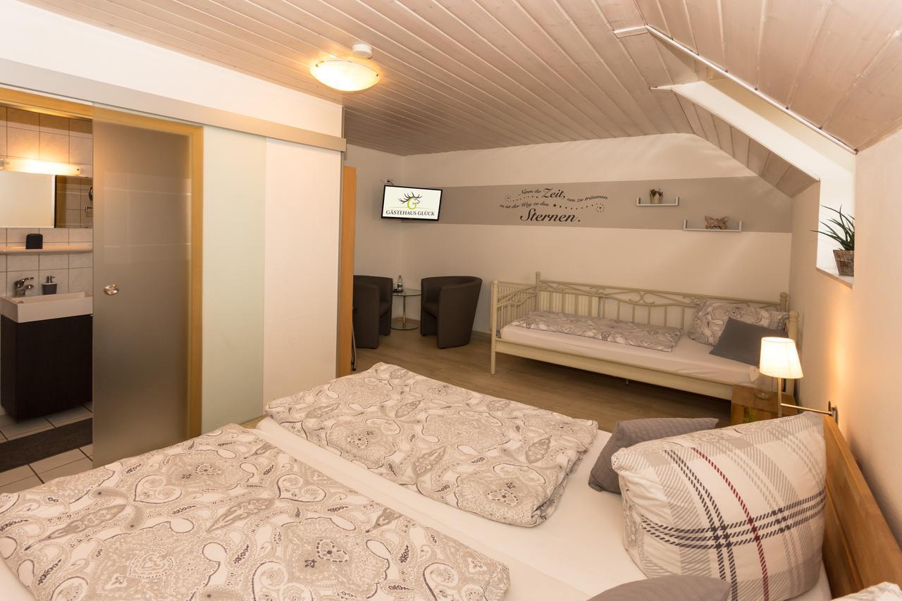 Gastehaus Gluck Wir Haben Immer Eintrittskarten Fur Den Europa-Park Fur Sie! Otel Rust Dış mekan fotoğraf